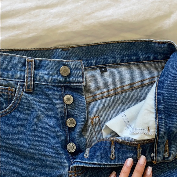 Brandy Melville Jean Short - Picture 2 of 3